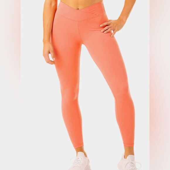 3. Offline By Aerie Salmon Pink Legging Small - Picture 1 of 4